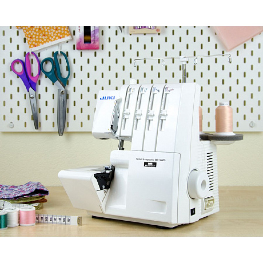 Оверлок JUKI MO-104DN