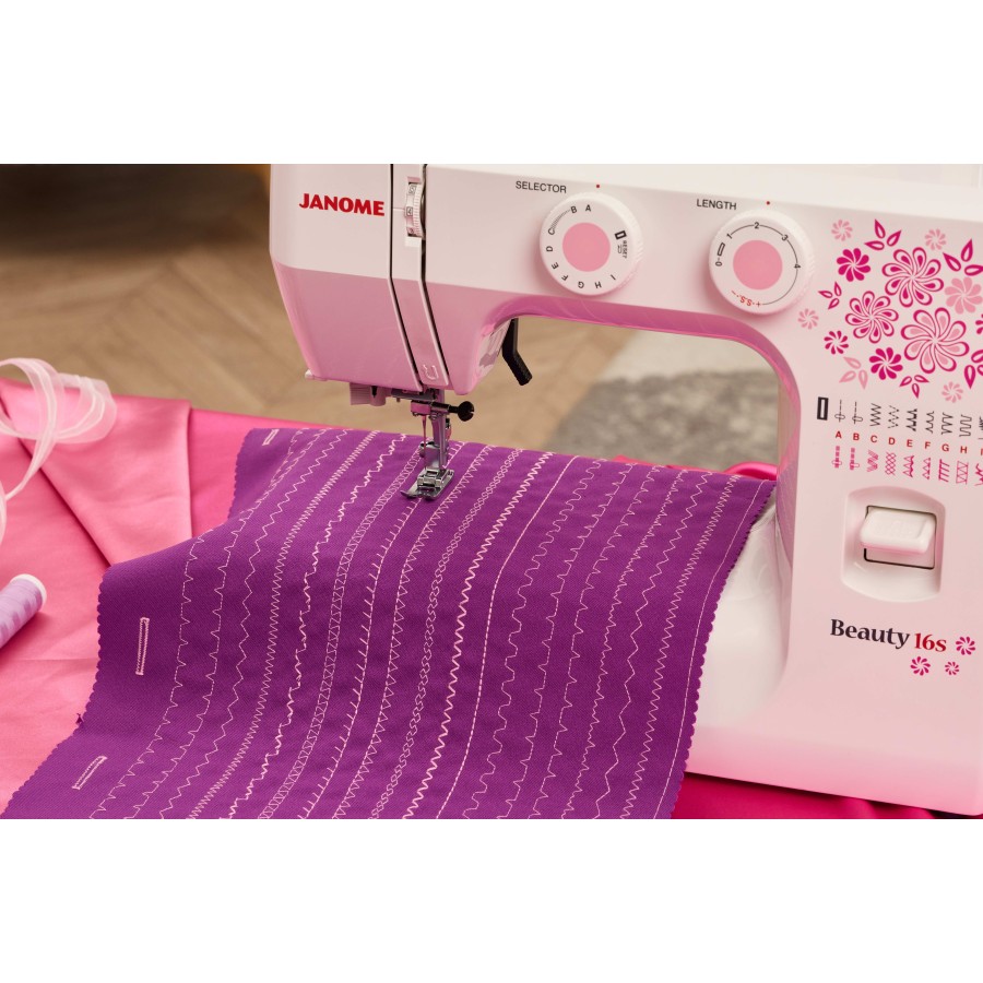 Швейная машина Janome Beauty 16S