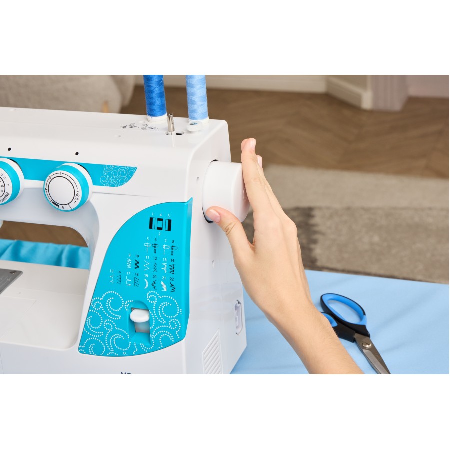 Швейная машина Leader VS 379