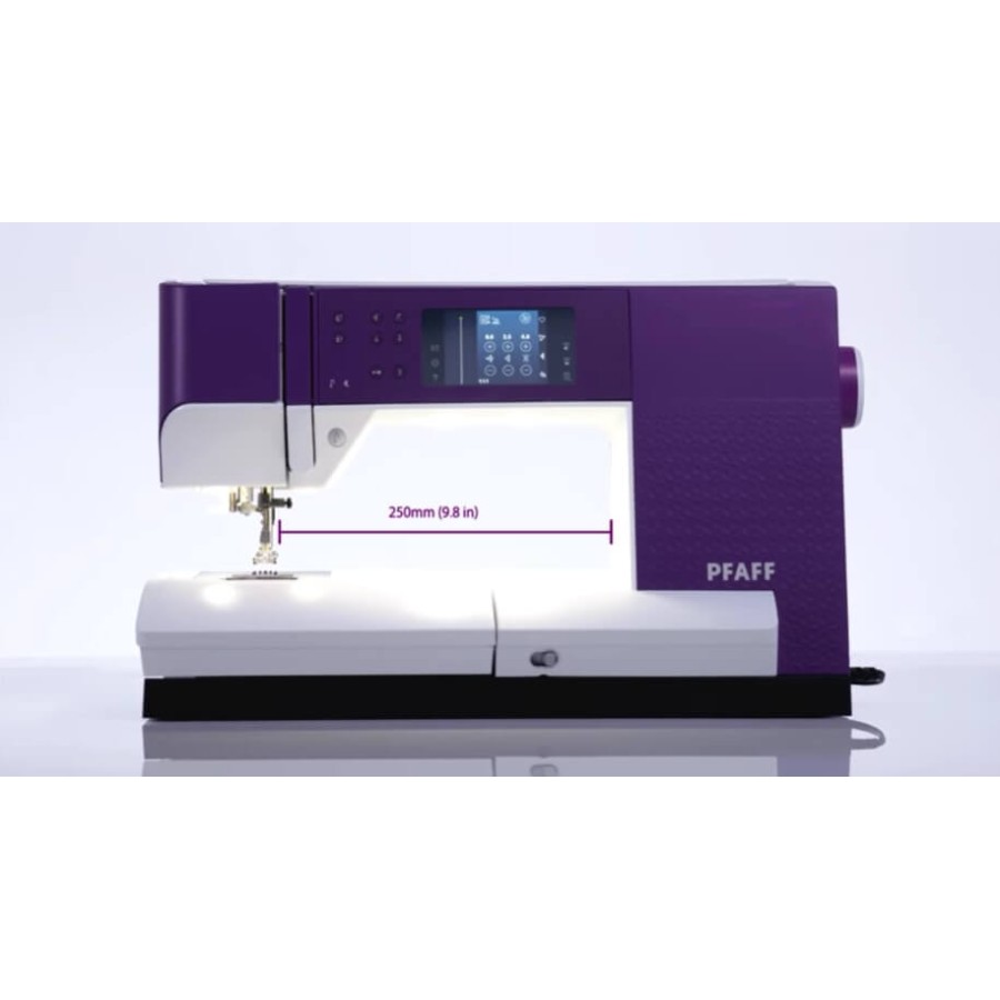 Швейная машина Pfaff Expression 710