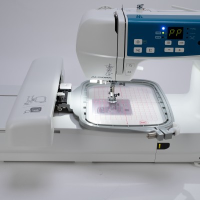 Швейно-вышивальная машина Aurora STYLE 800 (с вышивальным блоком)