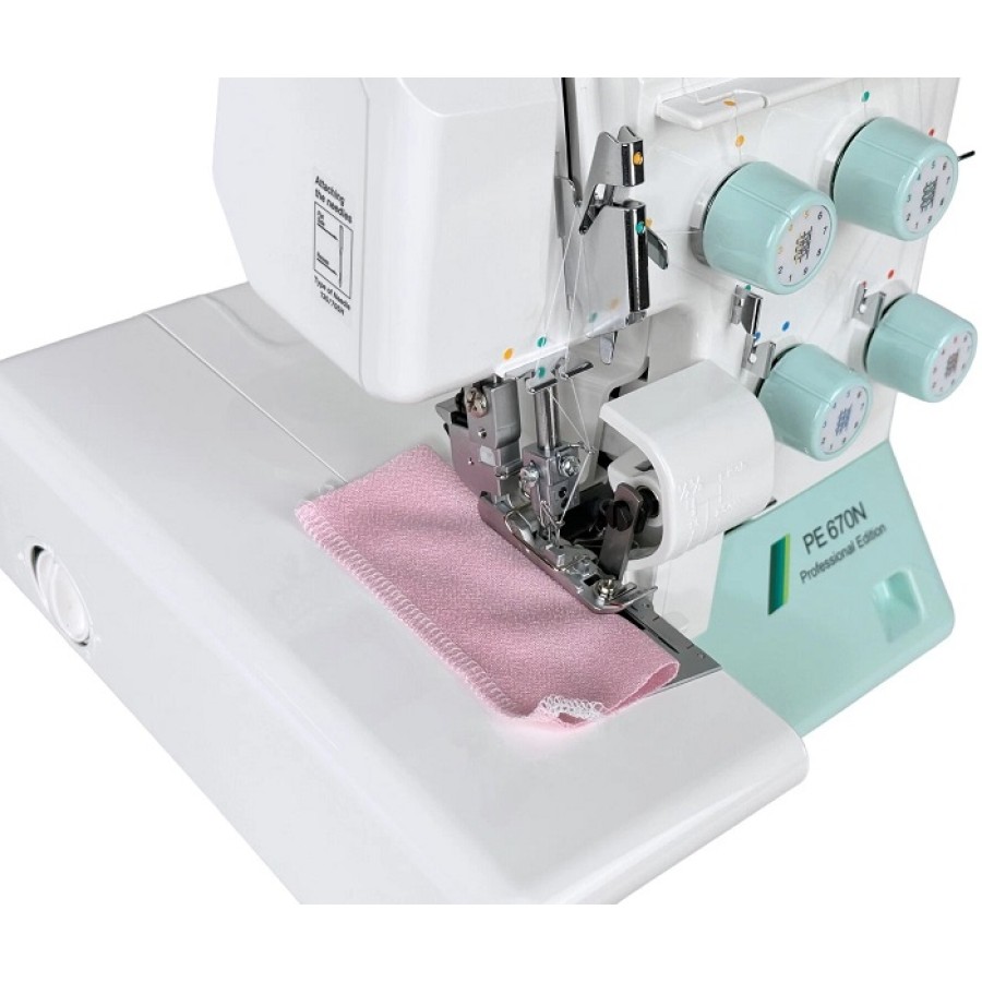 Оверлок  Juki PE 670 Professional Edition