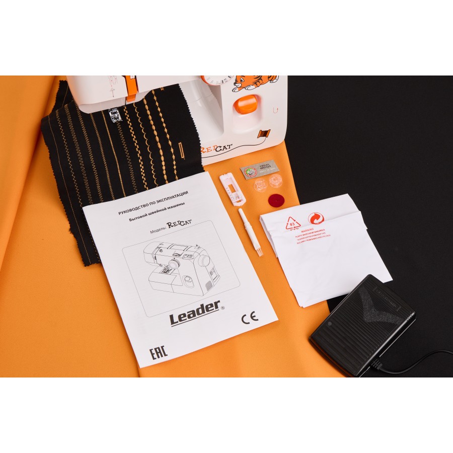 Швейная машина Leader RED CAT