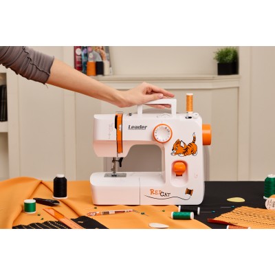 Швейная машина Leader RED CAT