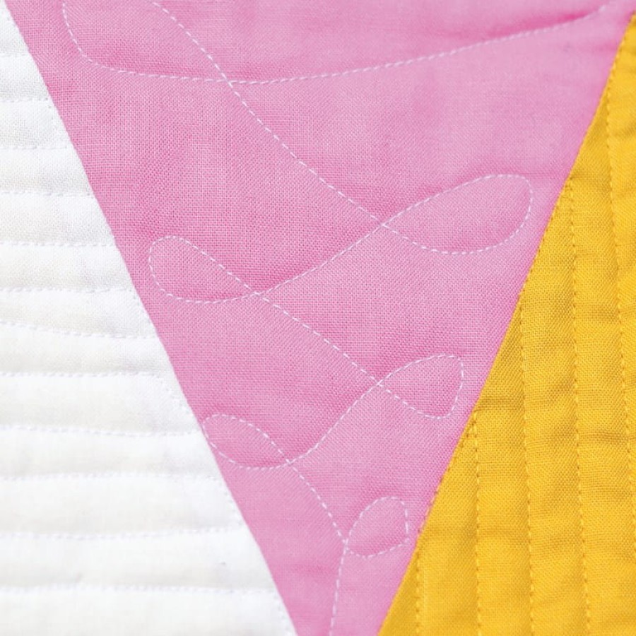 Швейная машина Bernina 570 QE (без модуля)