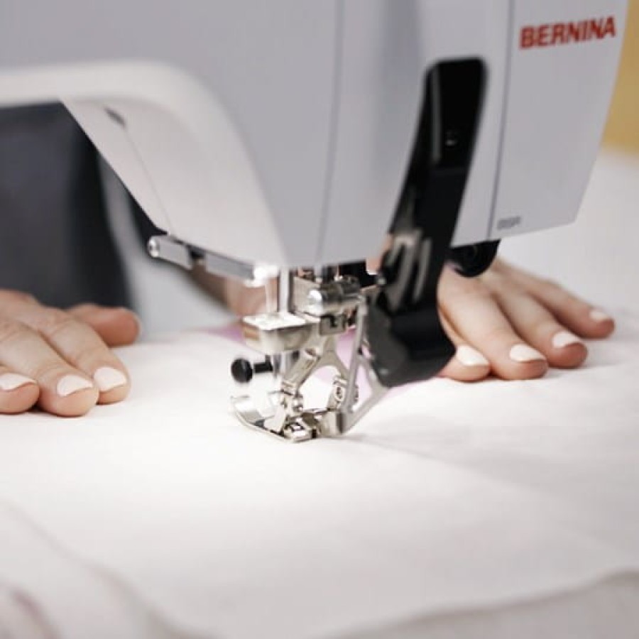 Швейная машина Bernina 570 QE (без модуля)