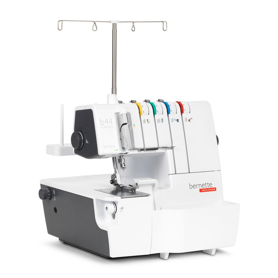 Оверлок Bernette Funlock b44